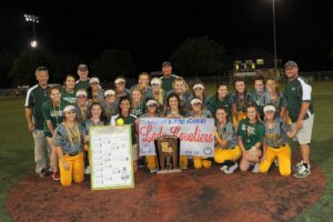 Calvary Softball 2017 State Championship team photo with trophy